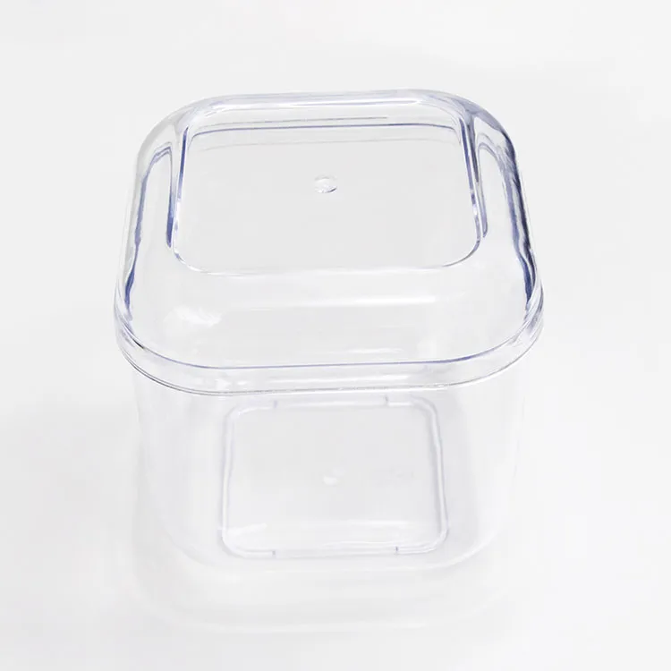 Which Containers are Favoured for Storing Food?